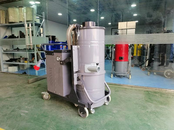 機械廠用工業吸塵器